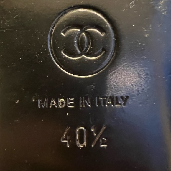 Chanel Fantasy Tweed Loafer - Excellent Condition - Picture 3 of 5